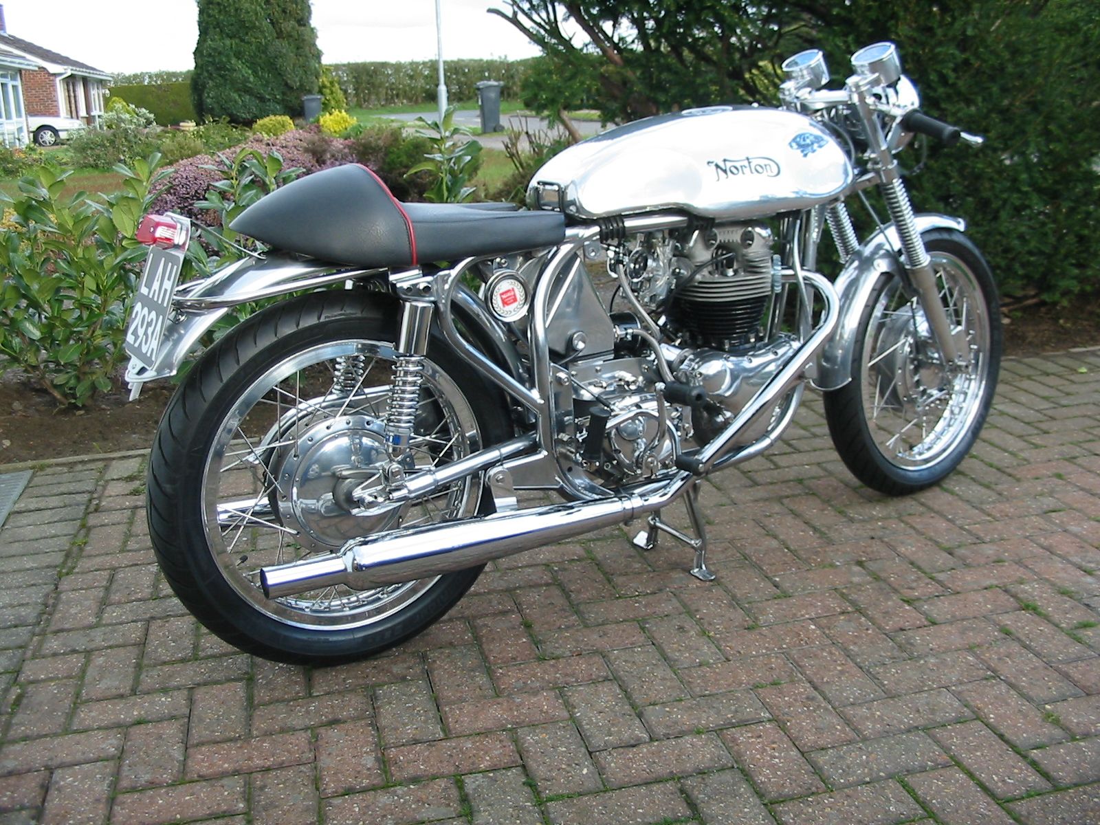 Classic Motorcycle Gallery | BSA | Triumph | Norton